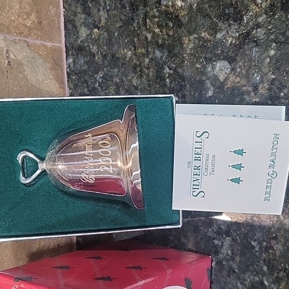 2000 Millennium year Reed and Barton Silver Christmas Bell - Picture 2 of 7